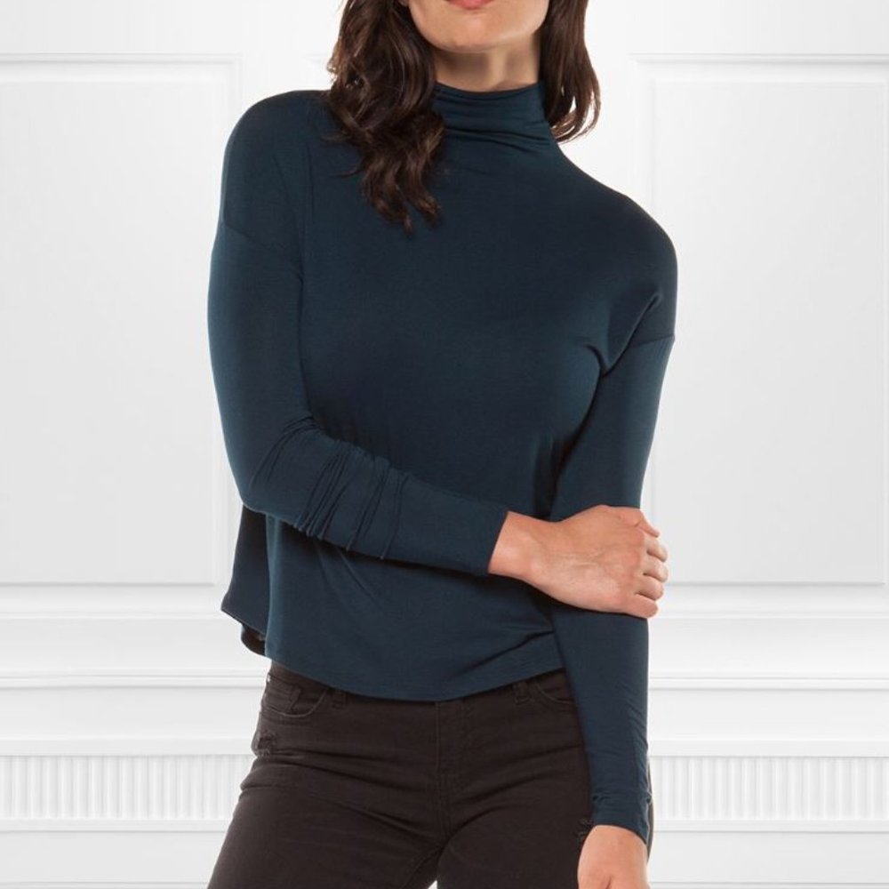 Smock Neck Long Sleeve XS